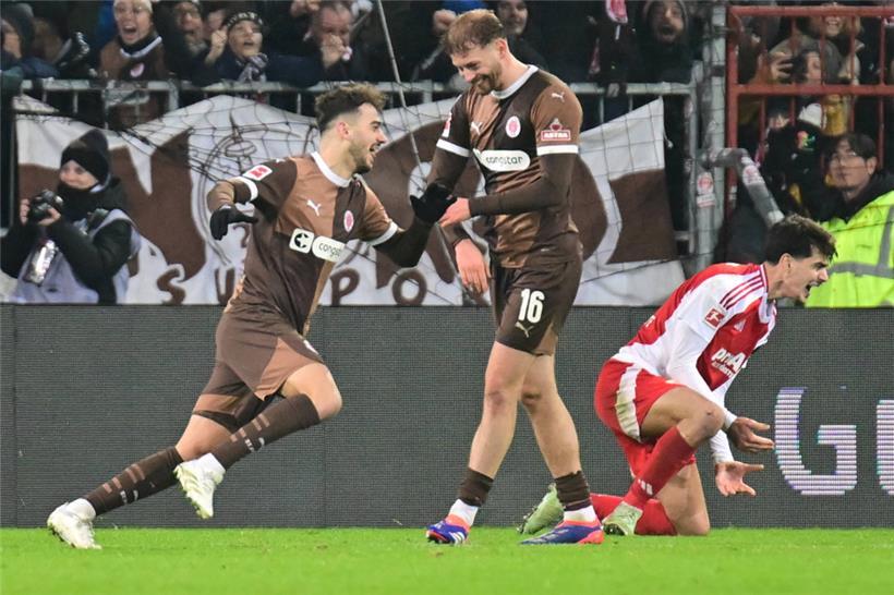 Danel Sinani durfte am Sonntag erstmals in der Bundesliga jubeln
