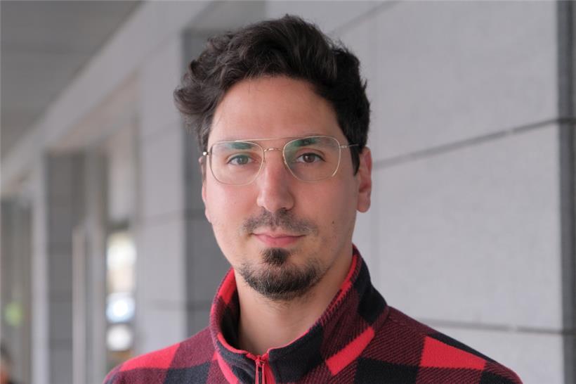 Daniel (34) würde nicht alles radikal ändern, wenn er das Sagen in der Gemeinde hätte
