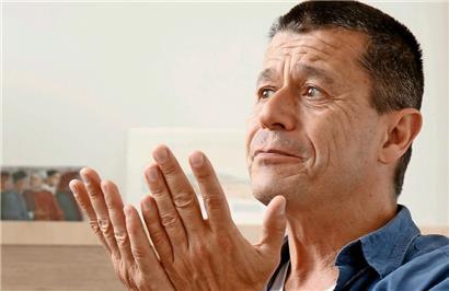 Dans „V13“, Emmanuel Carrère rend compte d’un procès historique à bien des égards
