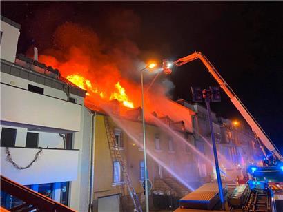 Das CGDIS hatte alle Hände voll zu tun, um das Feuer unter Kontrolle zu bringen
