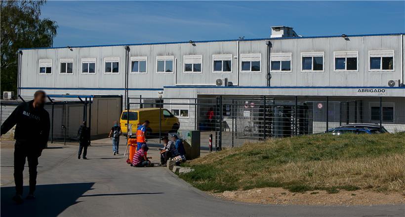 Das Drogenhilfszentrum Abrigado in Bonneweg: Brennpunkt und Kondensat sozialer Probleme
