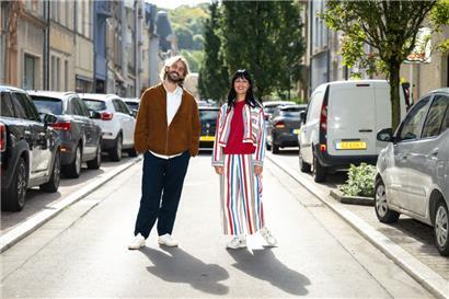 Das Duo hinter „Temps de trajet“: Jessica Lopes und Charl Vinz offenbaren, wie stark der Arbeitsweg unser Leben beeinflusst
