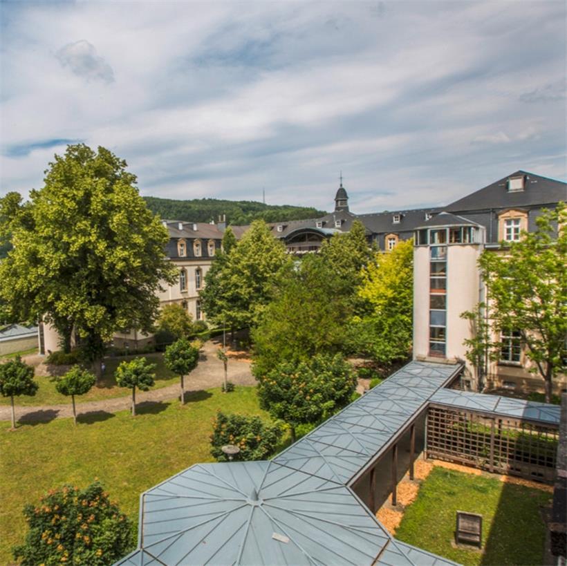 Das Echternacher Hospiz bietet seinen Bewohnern eine grüne Oase mitten im Stadtzentrum

