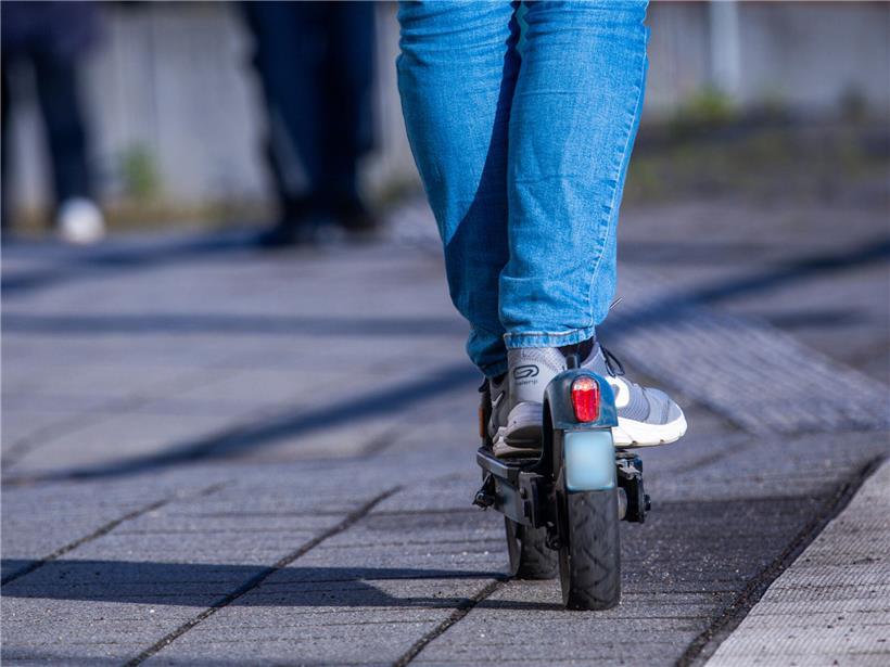 E-Scooter in Luxemburg mit Warnhinweis: Entdrosseln ist illegal und kann rechtliche Folgen haben