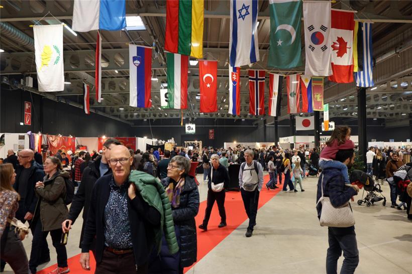 Das Event zieht jedes Jahr Tausende Besucher in die Luxexpo