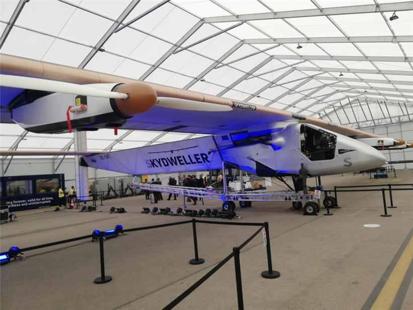 Das Flugzeug soll zu einer unbemannten Drohne ummodelliert werden
