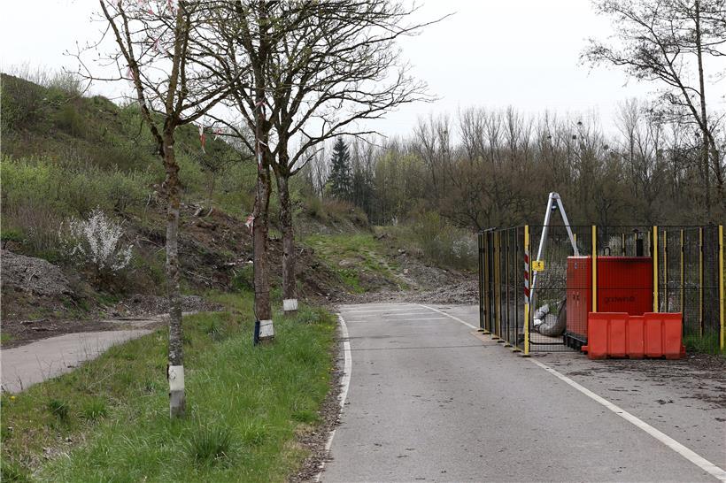 Das Foto stammt aus 2016 und zeigt die Bauarbeiten für die neue Straße zwischen ...