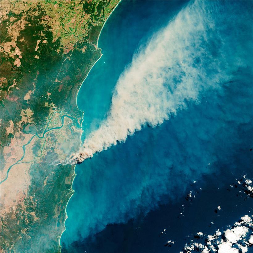 Das Foto wurde vom Satelliten Sentinel-2 im September aufgenommen. Es zeigt einen Waldbrand in Australien.
