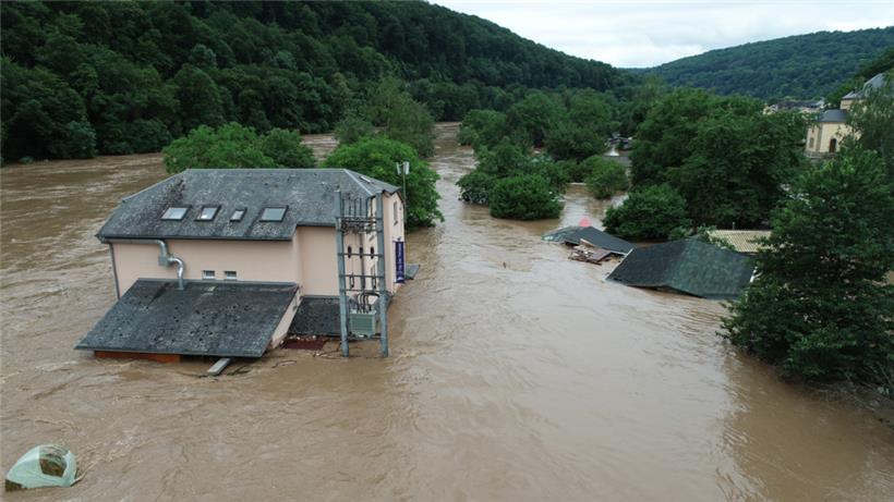 Das Hauptgebäude des Campingplatzes Born wurde im Sommer 2021 vollständig überflutet und soll nun abgerissen werden
