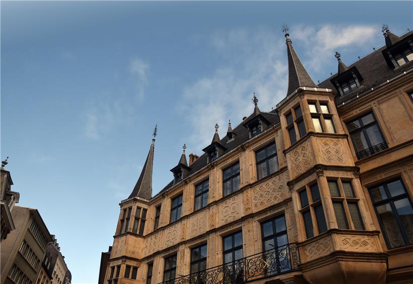 Das „Haus des Grand-Duc“ ist nicht etwa der Palast, sondern eine neue Verwaltungseinheit (mit dem Namen einer existierenden Kostenstelle)

