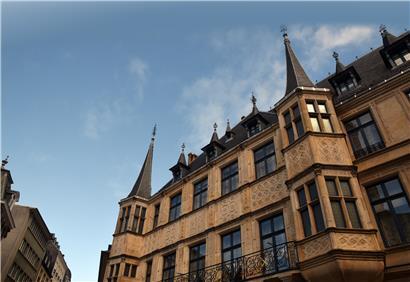 Das „Haus des Grand-Duc“ ist nicht etwa der Palast, sondern eine neue Verwaltungseinheit (mit dem Namen einer existierenden Kostenstelle)
