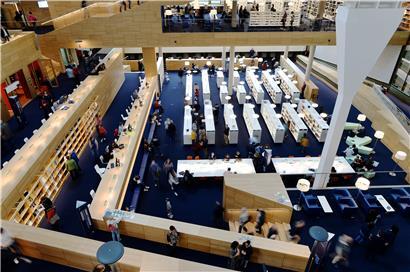 Das Innere der Nationalbibliothek im Jahr 2019
