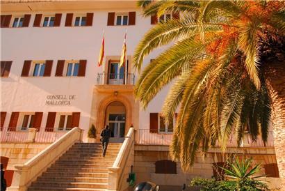 Das Institut für soziale Angelegenheiten von Mallorca (IMAS) räumte nach mehreren Anzeigen und Medienberichten ein, man habe von mehreren Fällen des sexuellen Missbrauchs von Heimkindern Kenntnis gehabt
