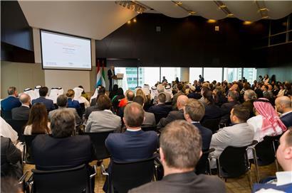 Das Interesse der Geschäftsleute aus Dubai an Luxemburg ist an dem vollen Saal zu erkennen
