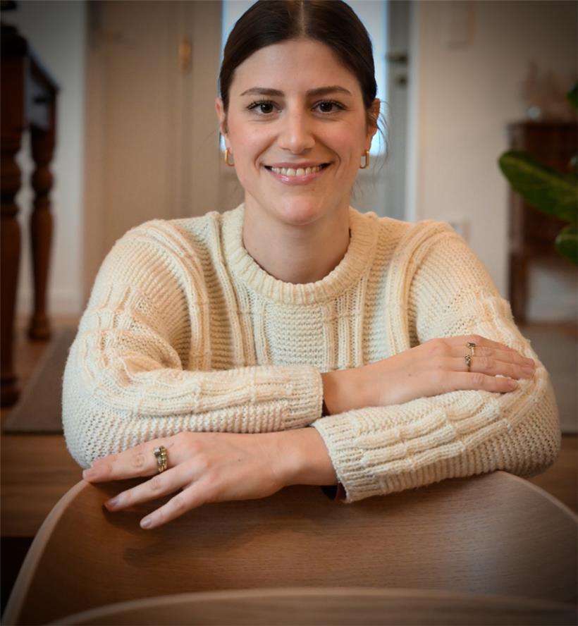 Das Lachen lässt sich Laure Cales trotz allem nicht nehmen