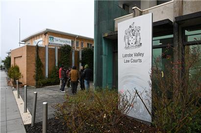 Das Latrobe Valley Magistrates Court in Morwell, Australien, wo Erin Patterson vor Gericht steht, die beschuldigt wird, die Verwandten ihres entfremdeten Ehemanns getötet zu haben, indem sie ihnen absichtlich giftige Pilze zum Mittagessen serviert hat
