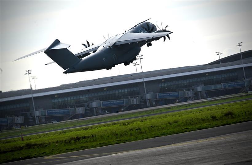 Das Luxemburger Militärflugzeug A400M fliegt seit vergangenem Mittwoch in die Erdbebenregion
