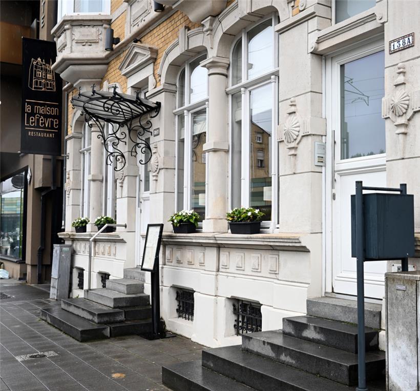 Das Maison Lefevre: Ein ehemaliger Schmelzarbeiter aus Belgien gründet seine eigene Baufirma und baut nicht nur dieses Haus, sondern unterkellert auch die Alzette
