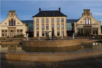 Das Mamer Schloss ist ein imposantes Bauwerk.
