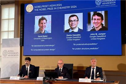 Das Nobelpreis-Komitee präsentiert am Mittwoch in Stockholm die drei Gewinner des Chemie-Nobelpreises
