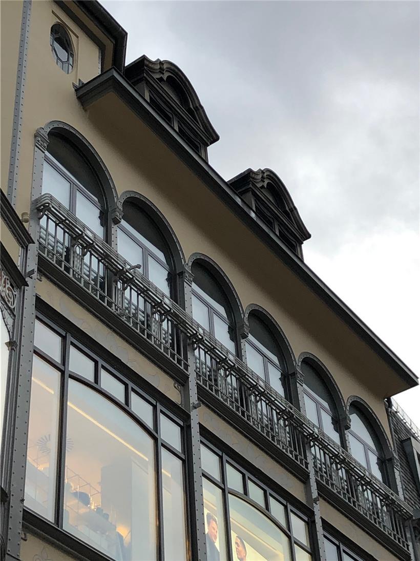 Das „Nouveau Paris“ in der Grand-rue
