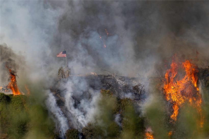 Das Palisades-Feuer im Mandeville Canyon bei Los Angeles am 11. Januar
