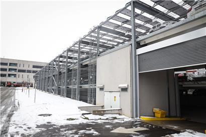 Das Parkhaus des „House of Biohealth“ mit dem neuen „Stockwerk“ 
