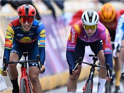 Lorena Wiebes Rennrad mit 20 Gramm zu leichtem Rad bei Radkontrolle im Profi-Radsport