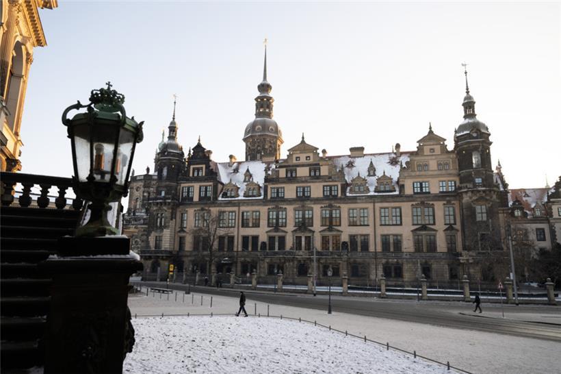 Das Residenzschloss mit dem Grünen Gewölbe in Dresden
