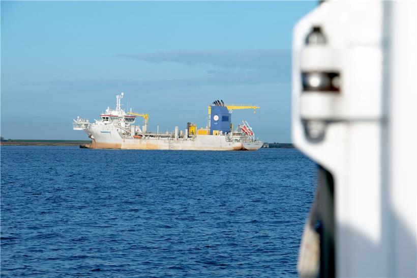 Das Saugbaggerschiff „Sanderus“ ist 111,7 Meter lang
