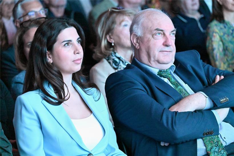 Das Spitzenduo der DP für die Europawahlen: Amela Skenderovic und Charles Goerens
