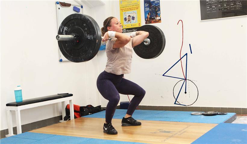 Das Stoßen setzt sich aus zwei Bewegungsabläufen zusammen
