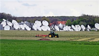 Das System besteht aus elf von der SES bereitgestellten Satelliten
