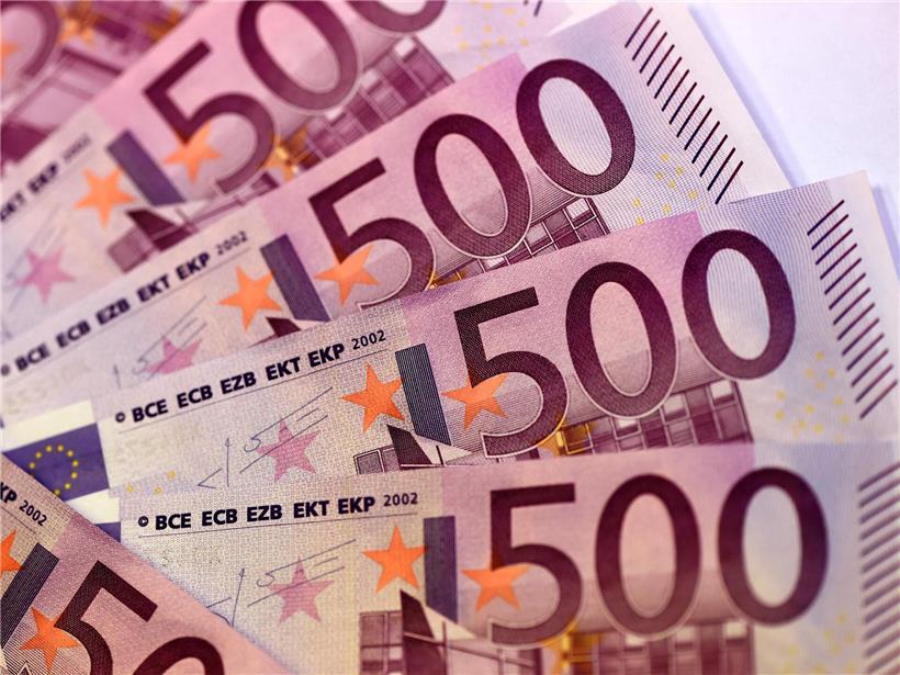 Luxemburger Staatsschuld steigt auf 26,6 Mrd. Euro, 28,4% des BIP, Finanzentwicklung und Wirtschaftsdaten Luxemburgs