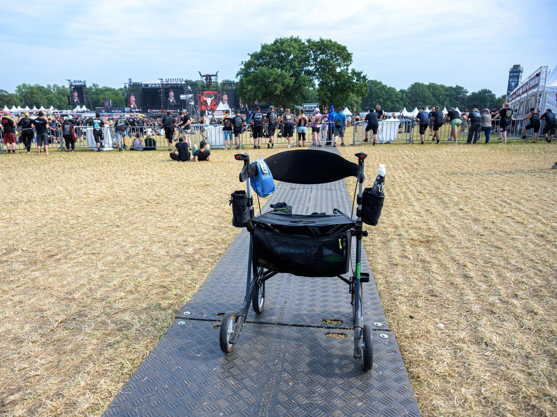 With a walker at Wacken: Alsterarbeit ensures a barrier-free festival