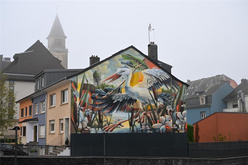 Das Wandbild „Comeback“ von Alain Welter wurde am Dienstag in Schifflingen eingeweiht
