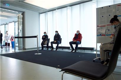 Das Wartezimmer für Corona-Tests im „Laboratoire national de la santé“ in Düdelingen Anfang November
