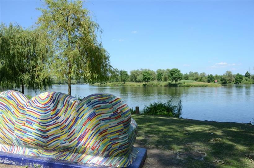 Das bunte Mosaiksofa von Bech-Kleinmacher wird nicht restauriert, die Gemeinderä...