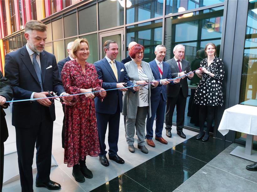 Das dritte Gebäude wird offiziell eingeweiht
