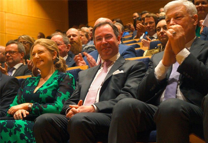 Das erbgroßherzogliche Paar zeigte mit seiner Anwesenheit seine Wertschätzung für die Hotelfachschule
