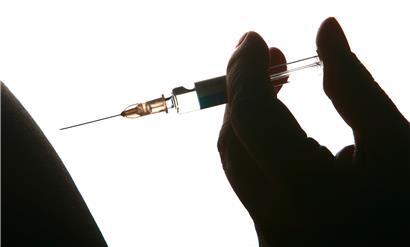Das könnte jetzt ein bisschen wehtun: Die Grippe-Impfung gibt es wohl nicht (sofort) für jeden
