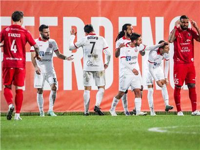Emotionales Fußballspiel mit wechselnden Führungen und intensiven Momenten beim letzten Aufeinandertreffen