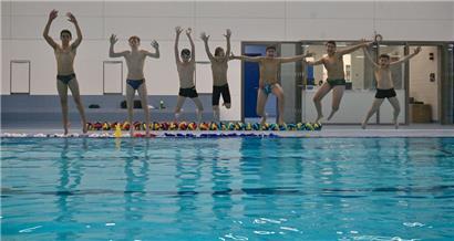 Das neue Schwimmbecken ist zur Freude der Schüler schon seit Herbst in Betrieb
