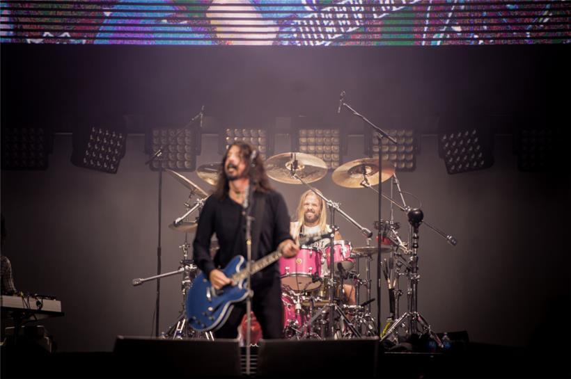 Dave Grohl und Taylor Hawkins beim Auftritt 2017 in Werchter (B) – das letzte Mal, dass ich beide zusammen auf der Bühne erleben durfte
