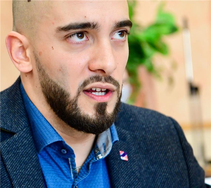 David Angel präsentierte die Kampagne im Anschluss an ein Treffen mit den Delegierten und Militanten aus der Branche 
