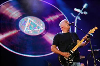 David Gilmour von Pink Floyd spielt 2005 auf dem Live-8-Konzert im Hyde Park in London
