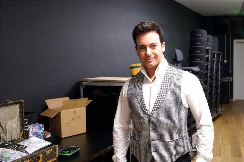 David Goldrake feiert 25 Jahre Selbstständigkeit als Magier
