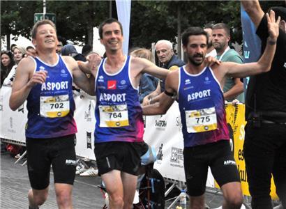 David Lentz, Luc Scheller und Bob Bertemes (v.l.n.r.) sorgten für einen Dreifachsieg des Celtic Diekirch im Halbmarathon

