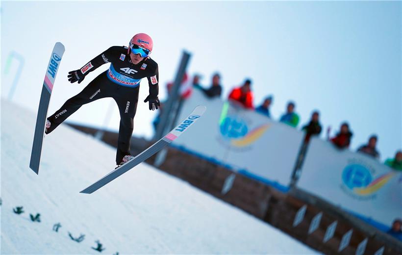 Dawid Kubacki hat sich den Titel bei der Vierschanzentournee gesichert.
