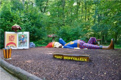 „De Ris“, das Maskottchen des Parks – einfach immer am Dösen
